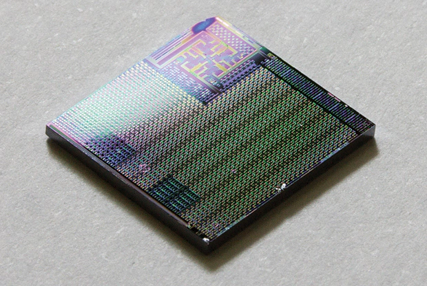 Self-Healing Transistors